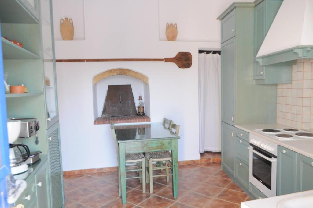 Vila Tsipouras House Kýthira Exteriér fotografie